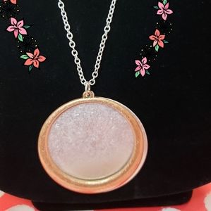 POMINA Silver Necklace with Gold color design